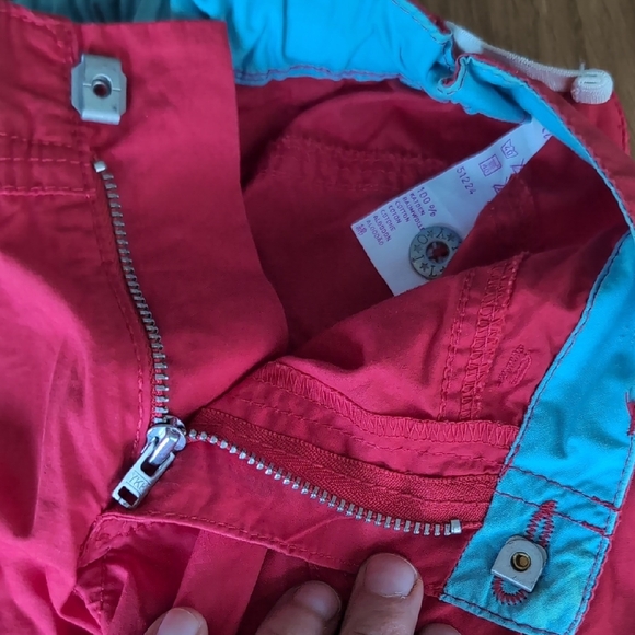 Oilily Red and Blue Shorts with Cargo Style and Comfortable Fit - Picture 9 of 9